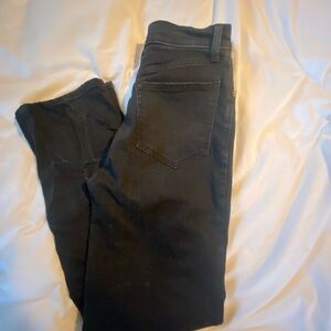 Abercrombie & Fitch | the ‘90s Straight Ultra High Rise